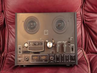 akai 4000ds