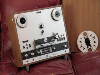 akai x330D
