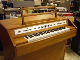 mellotron M300 